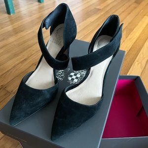 Vince Camuto Carlotte Heel in Black, True Suede (6M)
